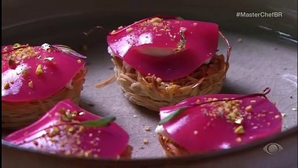 Ale Sotero é eliminado do MasterChef Confeitaria por ficar na zona de conforto