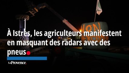 À Istres, les agriculteurs masquent des radars sur la route de la Transhumance