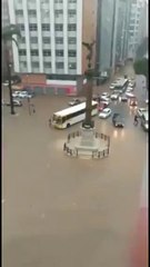 Forte chuva em salvador/BA é o triplo do que era esperado para o mês