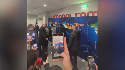 La salida de Mbappé de Anfield de la que habla todo el mundo: por si tenían poco