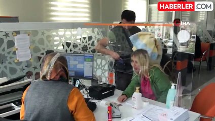 Kimliğini değiştirmeyenlere kötü haber! Bu kurumda artık işlem yapamayacaksınız