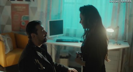 دخل الاوضة لاقاها نايمة على السرير ..ده اللى بناخده من الغربة #الزيبق