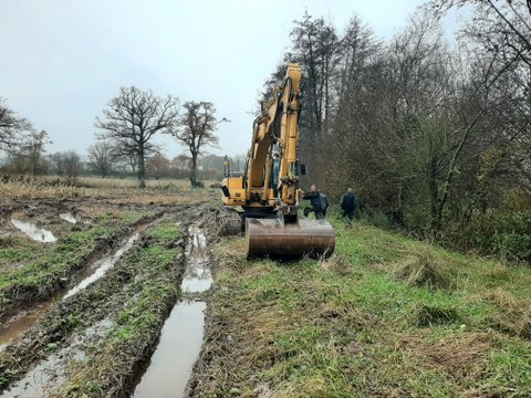 Action de la FDSEA 53 et des JA 53 sur l'exploitation de Samuel Gouel, éleveur de vaches laitières à Saint Germain le Guillaume.
