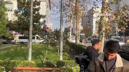 Esenyurt’ta ESPAŞ yöneticilerine polis barikatı! Kalkanlarla girişlerini engellediler