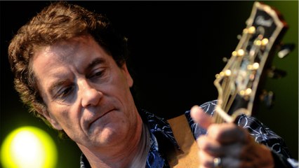 GALA VIDEO - Francis Cabrel : découvrez ce village d’enfance dans lequel il est retourné vivre