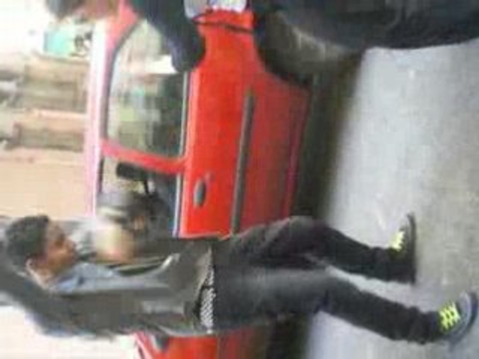 Tck moi et jade en pleine rue amie ki ns filme