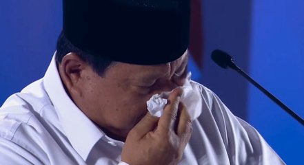 Tangis Haru Prabowo Pecah Saat Umumkan Kenaikan Gaji Guru: Kamu Akan Upayakan Terus