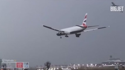 Pudo acabar en tragedia: un avión a punto de estrellarse por los fuertes vientos en Londres