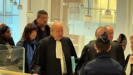 LVMH: Arnault assure ne pas avoir été "au courant" d'une opération de surveillance de Ruffin