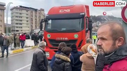 Tırın çarptığı gazeteci hayatını kaybetti