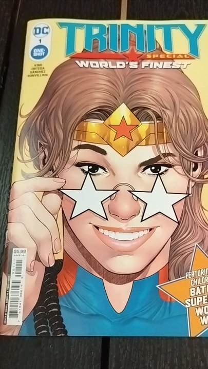unboxing comics 13