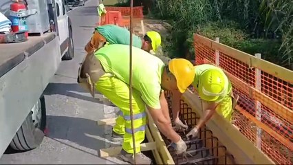Crotone, proseguono gli interventi di manutenzione lungo la SS106 'Jonica'