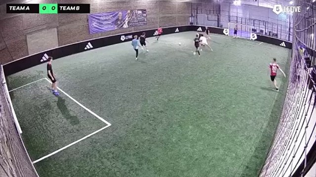 28/11 à 17:48 - Football Terrain 5 (LeFive Rouen)