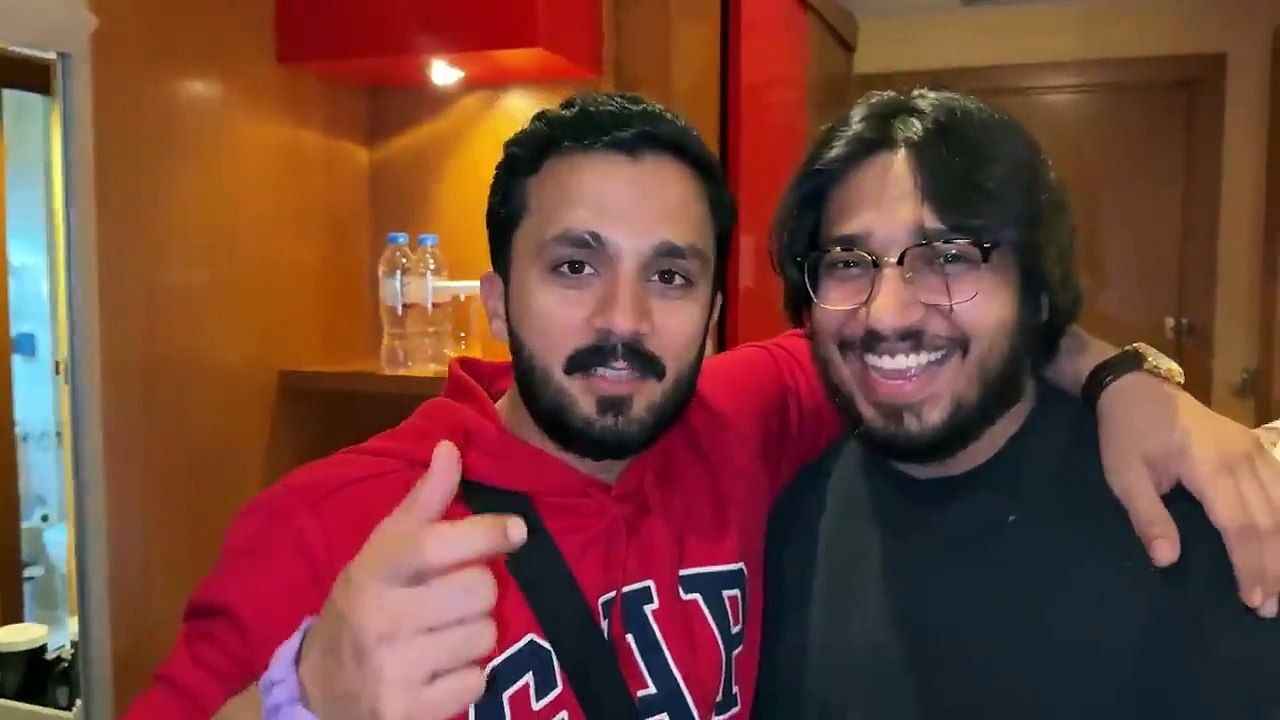 Babay Ne Sab Ko Ditch Karwa Diya 😭💔 New Entry In Dubai Boys Trip 😍(720P_60FPS)