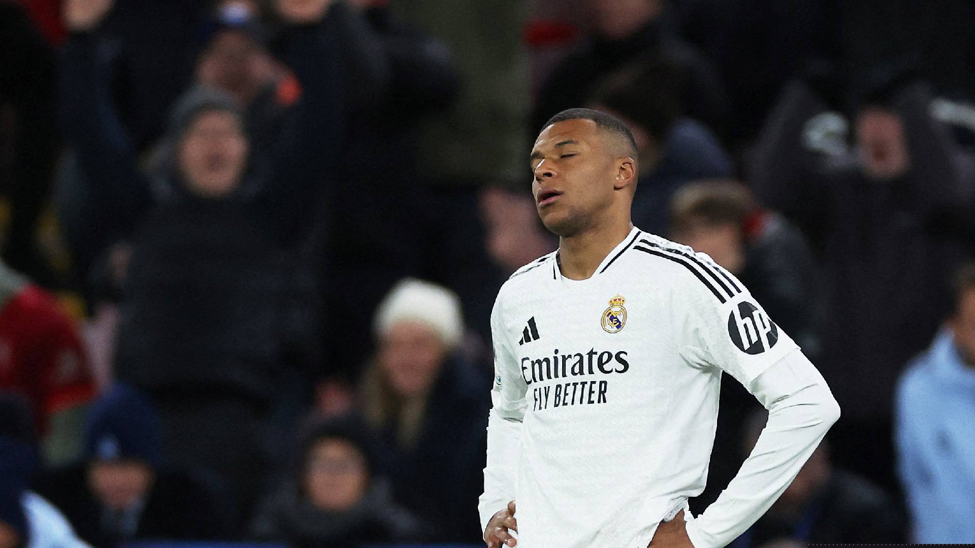 Mbappé se entrena con el Real Madrid en la Fecha FIFA.mp4