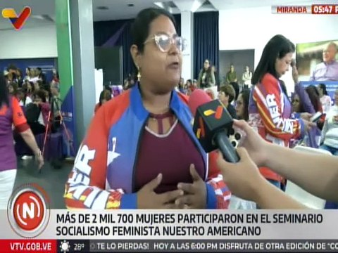 Caracas | Féminas participan en seminario para fortalecer el socialismo popular venezolano