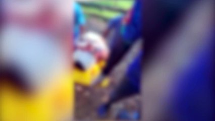 Terminou o serviço: vídeo mostra homem sendo atacado e morto enquanto era socorrido