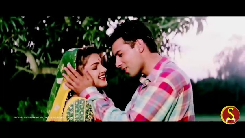 Polina Maksimova yalangoch fotosuratlar va videolar