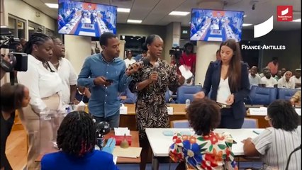 [GUADELOUPE] L'affaire de la bouteille du conseil municipal de Gosier