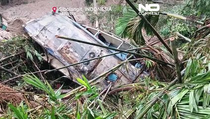 Indonesia: alluvioni e frane sull'Isola di Sumatra, le immagini del disastro climatico