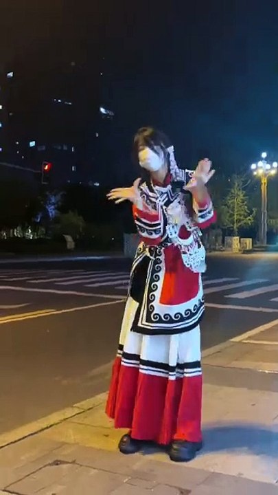 我又来啦#歌曲火把
