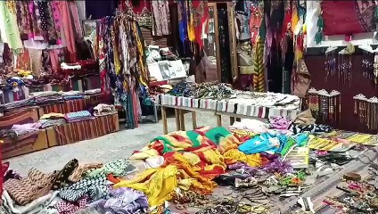 GEÇMİŞE YOLCULUK YAPTIRAN DÜKKÂN