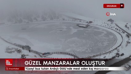 Yüzeyi buz tutan Ardıçlı Gölü'nde mest eden kış manzarası