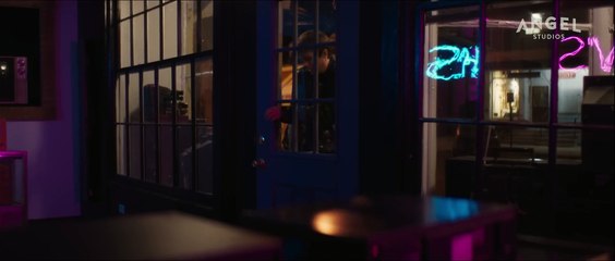 Brave the Dark Bande-annonce VO