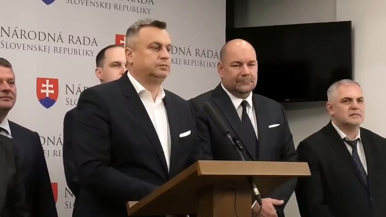 ZÁZNAM: A. Danko: Poslanec S. Migaľ hrubo porušil koaličnú zmluvu