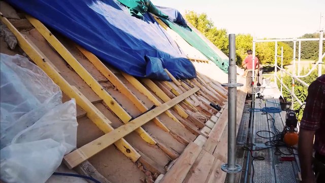 Naveri Père et Fils, toiture, zinguerie, charpente, isolation et façade à Lyon.