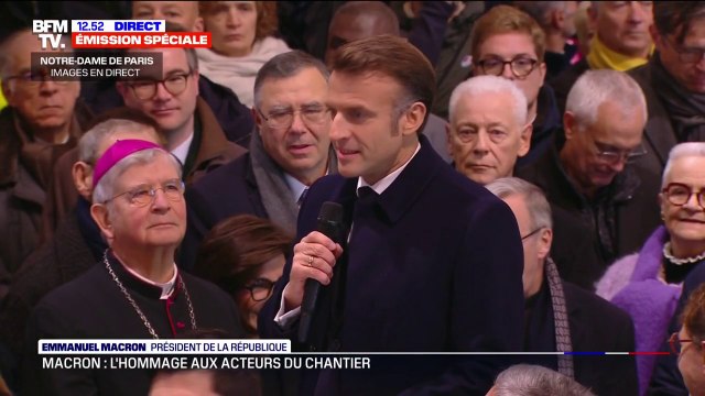 C'est une émotion de nous retrouver ici-même : Emmanuel Macron s'exprime au cœur de Notre-Dame devant les acteurs du chantier