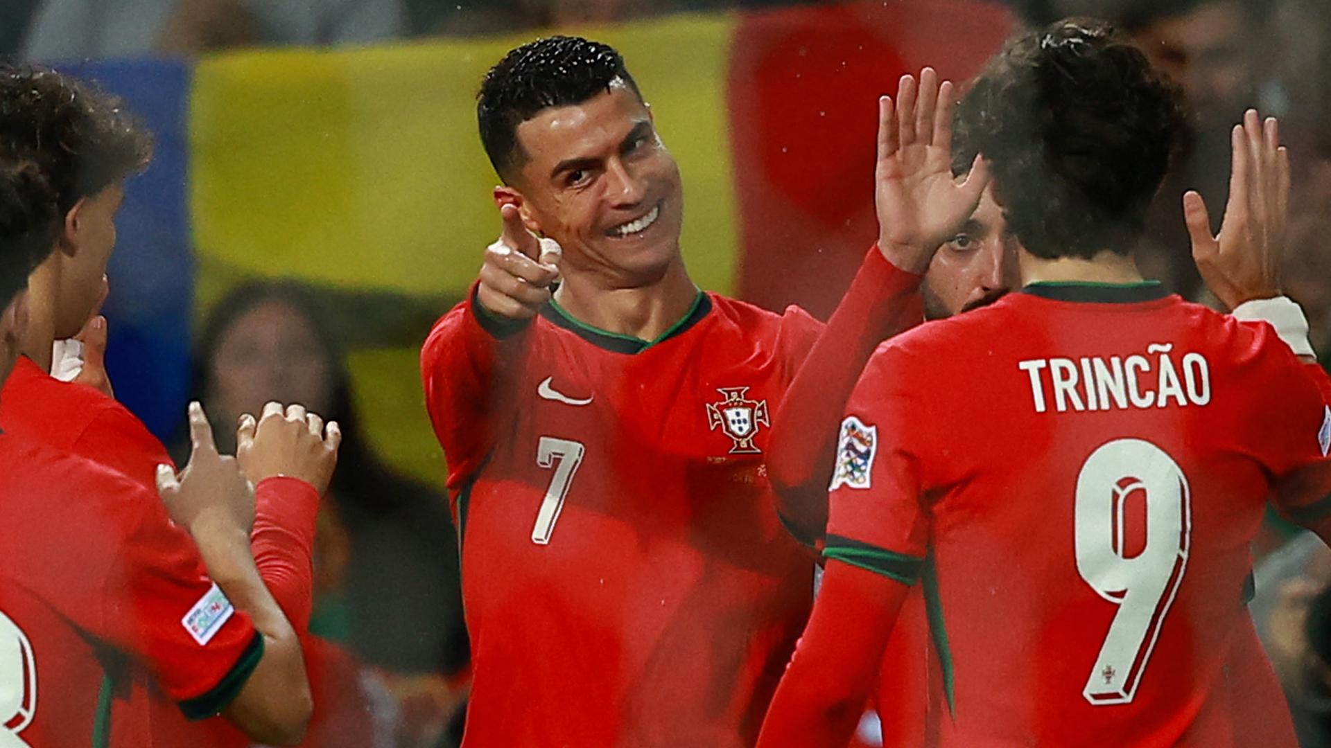 Garnacho mejora a Cristiano en el United