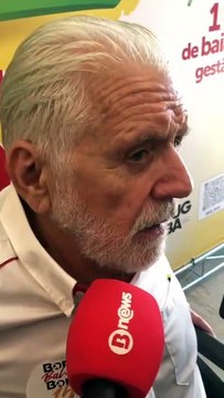 Em meio a especulações, Jaques Wagner faz aceno a Elmar Nascimento