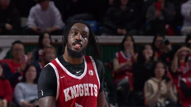 워니 17득점 15리바운드...SK, 6연승 선두 질주 / YTN