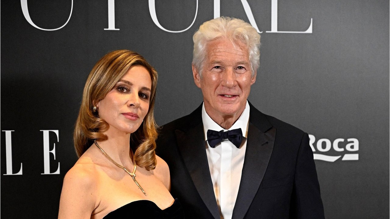Richard Gere et sa femme Alejandra, de 34 ans sa cadette, très amoureux : le couple souriant pour une sortie à deux