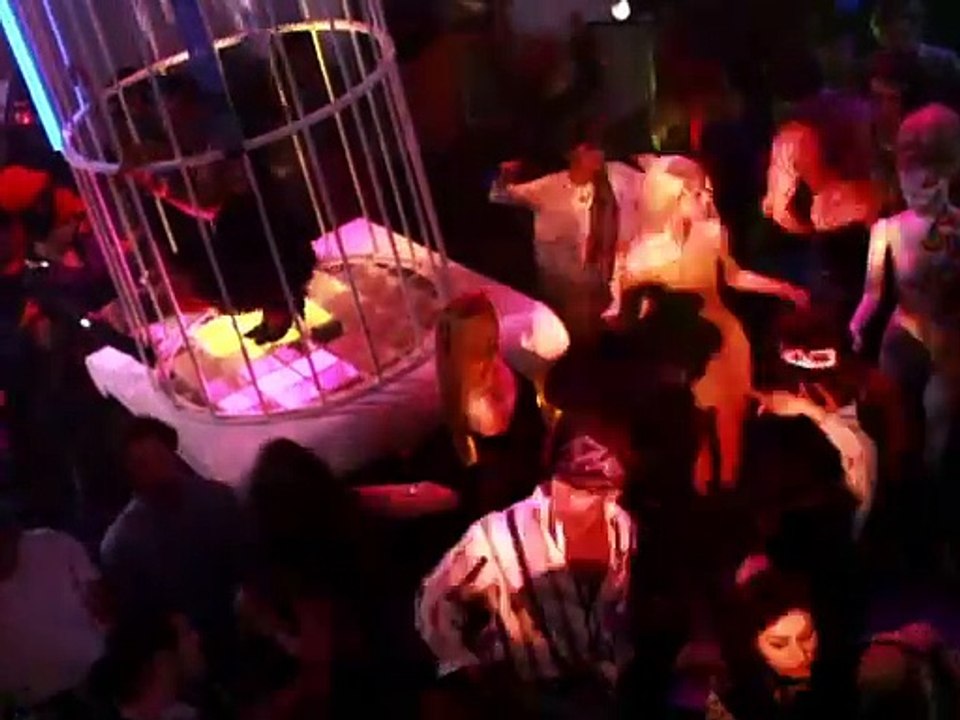 S04E03 - Heimliche Verfuehrung