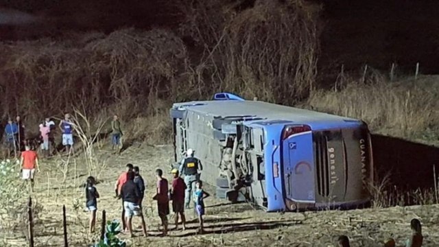 Guanabara divulga nota após tombamento de ônibus entre cajazeiras e são josé de piranhas