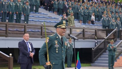 Oficial: el general (r) Eduardo Zapateiro será candidato presidencial