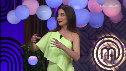 César prepara doce inspirado em curry japonês e sabores agradam