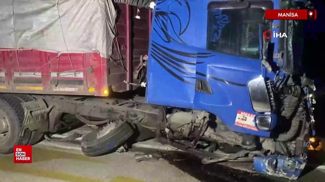 Manisa Kula'da üç araçlı zincirleme kaza