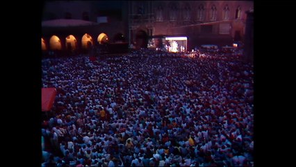 Francesco Guccini - Tra la via Emilia e il West, guarda l'inizio del film (HD)