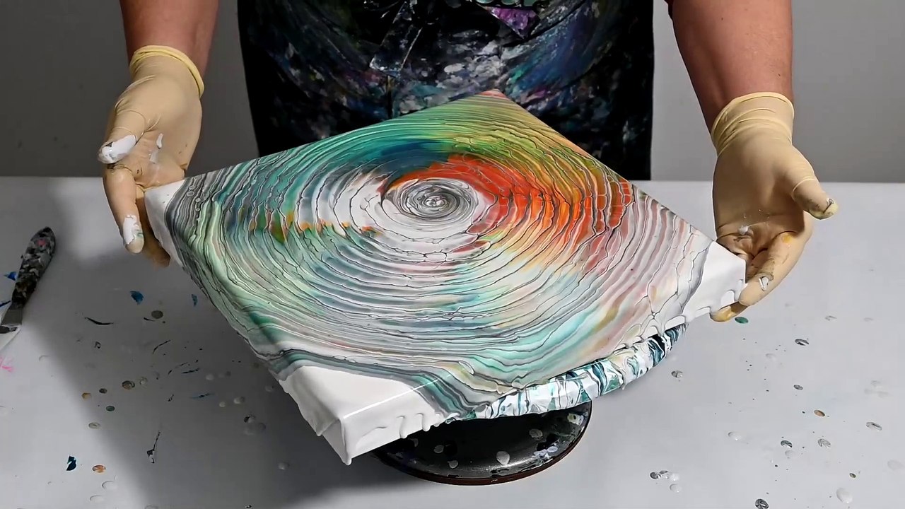 What a Cool 3D Ripple Effect with this Funnel Acrylic Pouring Technique!