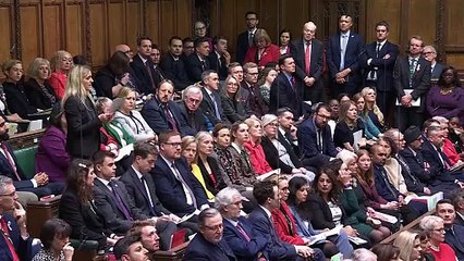 Ley de eutanasia supera escollo parlamentario tras intenso debate en Reino Unido