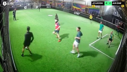 Jc Lecon - Air One Fc 02/12 à 21:04 - Football Terrain 1 (LeFive P18)