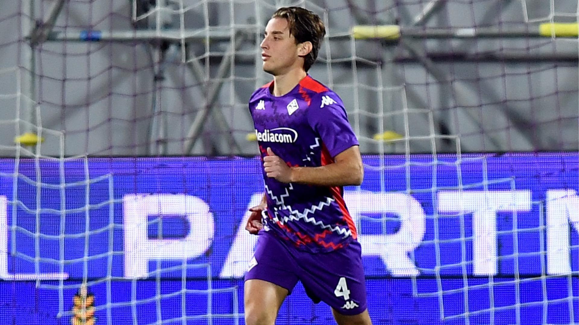 Fiorentina's Bove 'doing better' after collapsing on the pitch