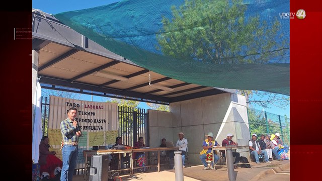 Maestros wixaritari hacen paro en 17 escuelas por malas condiciones laborales.