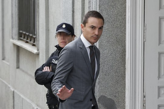 Las Noticias de La Trinchera. Lobato apunta a Moncloa en la filtración contra Ayuso