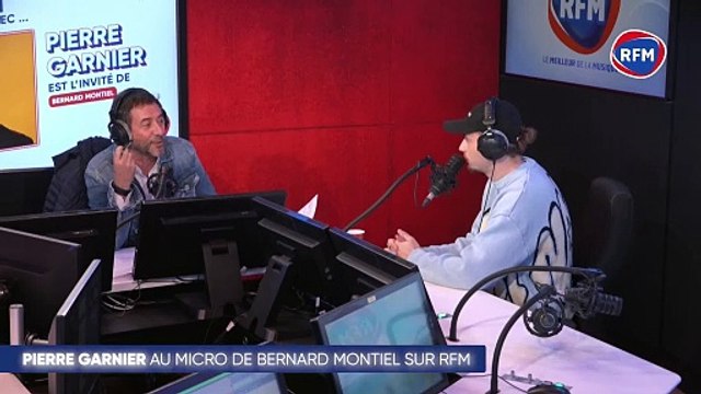 Pierre Garnier se confie à Bernard Montiel, sur RFM, dans 1 heure avec Pierre Garnier - Conférence de presse de la nouvelle édition du Foot-Concert organisé par le Réseau A.Ma.N.D./Huntington Avenir à la LDLC Arena à Lyon © Dominique Jacovides/Bestimage