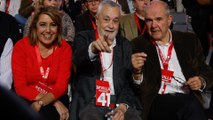 Chaves y Griñán, recibidos con honores en el cónclave sevillano del PSOE