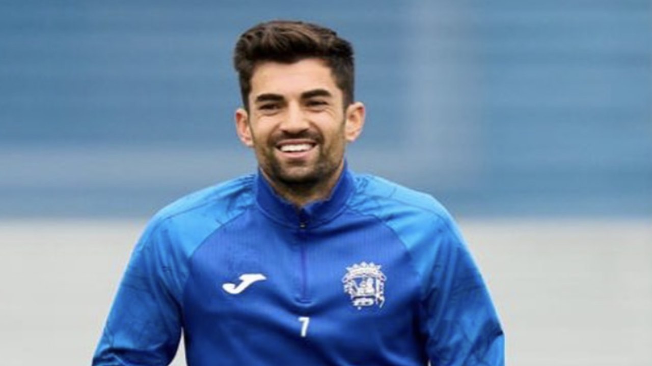 GALA VIDÉO - Enzo Zidane papa de trois petites filles, il dévoile une adorable photo : “Ma famille heureuse”